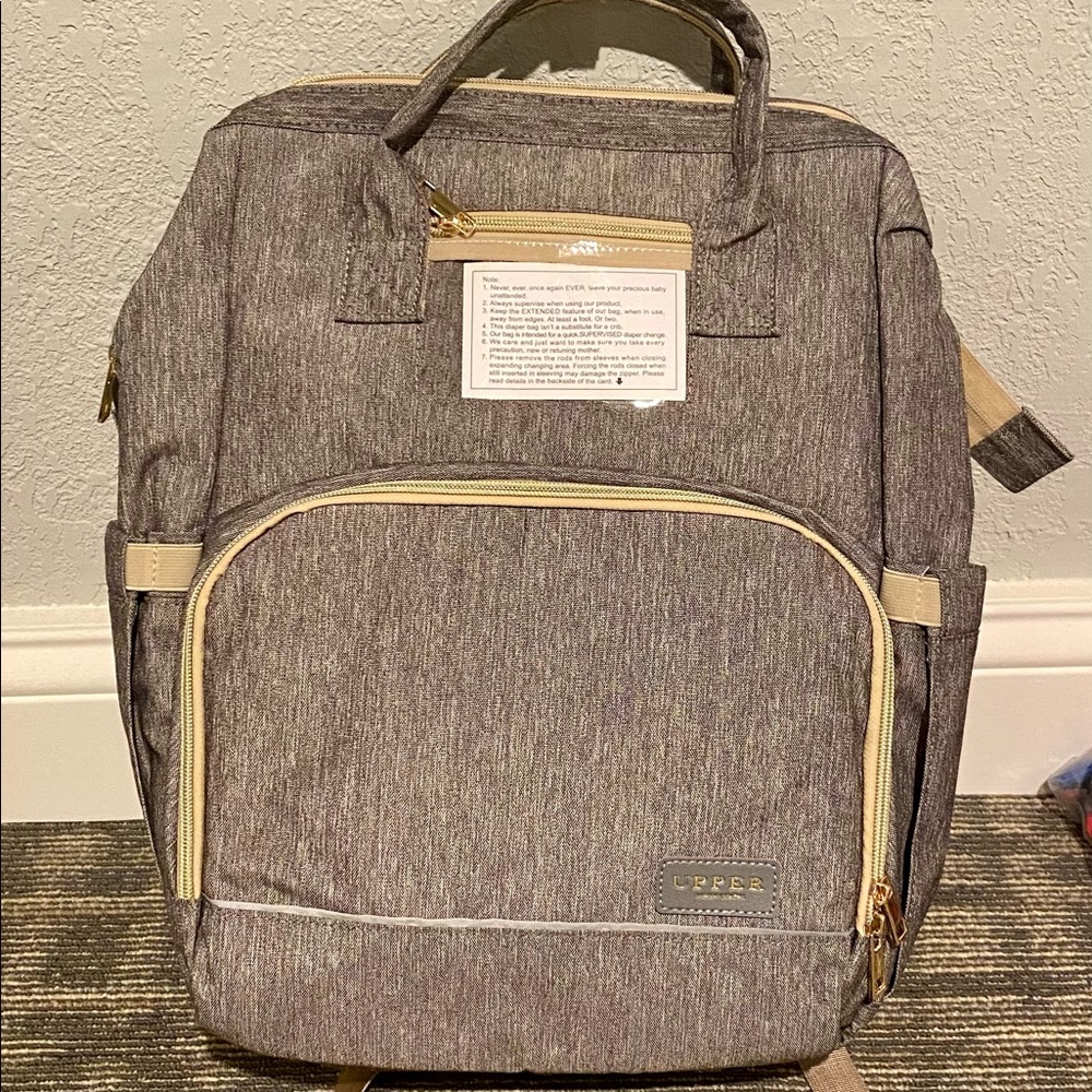 Upper New York brand diaper bag, never used. #baby #diaperbag #backpack #unisex